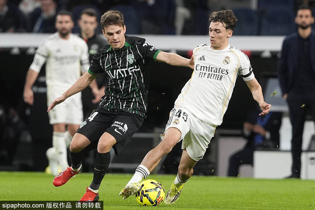 西甲-吕迪格巴尔韦德破门居莱尔逆天吊射 皇马4-1埃尔切